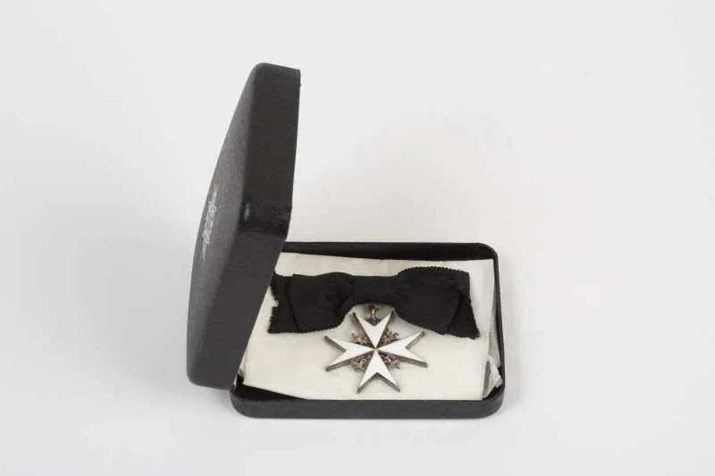Medal, Commander (Sister) Order of St John