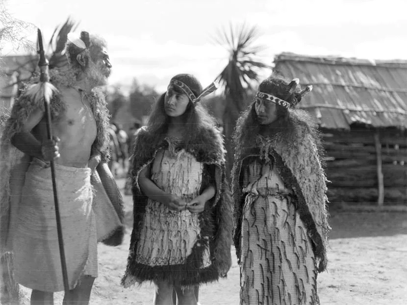 Witarina Mitchell in The devil’s pit