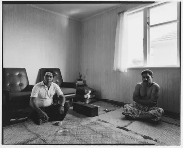 Image: 13.2.1982. Preston Road, Otara, south Auckland. Tuani Gauta Moe Malo. Tufuga tatatau: Su'a Sulu'ape Petelo