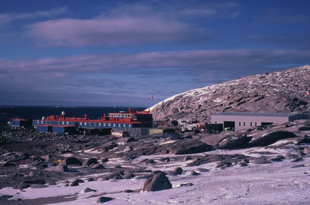 Italian Base, Zucchelli Station