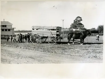 Image: School bus on Matakana Island