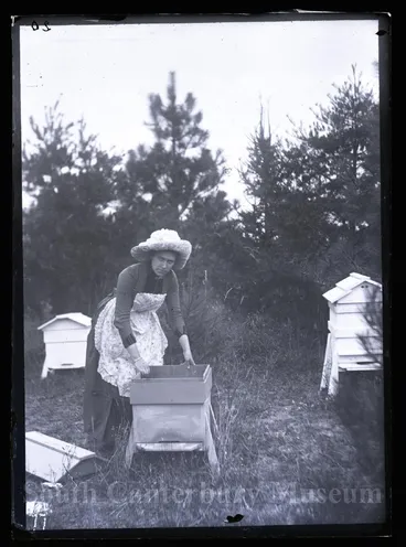 Image: [Roma Hamilton]