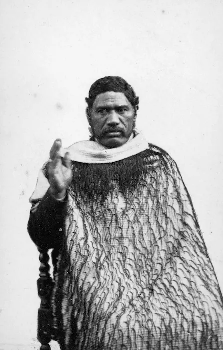 Photographer unknown :Portrait of Te Ua