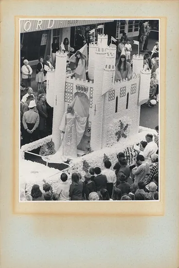 Whites Ltd float, Lions Club Christmas Parade Image: Whites Ltd float, Lions Club Christmas Parade