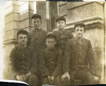 Image: Letter carriers, Post and Telegraph Office Oamaru.