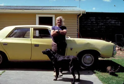 Guy Appleton with pig-dog, Opotiki, East Coast, 1982.