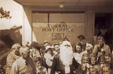 Image: Santa outside Torbay Post Office, 1946