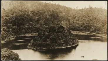 Image: Lake Tauanui at Tautoro, near Kaikohe