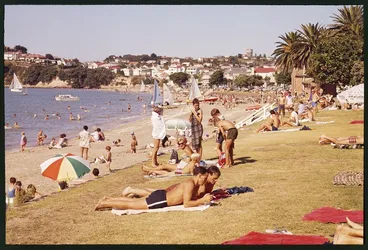 Image: St Heliers Beach, Auckland, two men in foreground