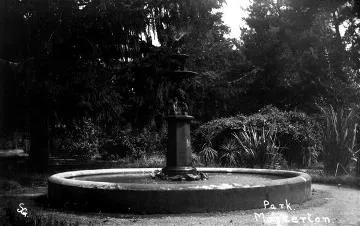The fountain, Masterton Park