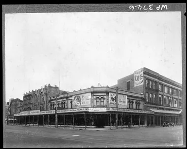 Image: DIC, Lambton Quay