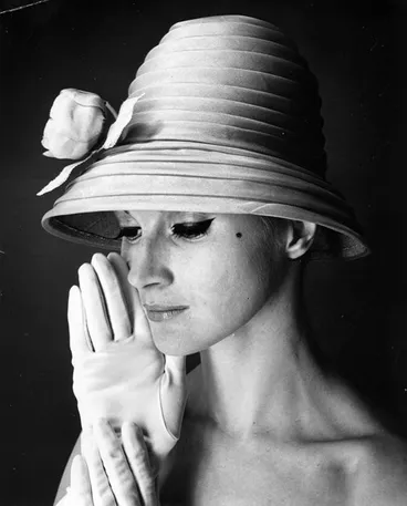 Image: Dome-shaped hat