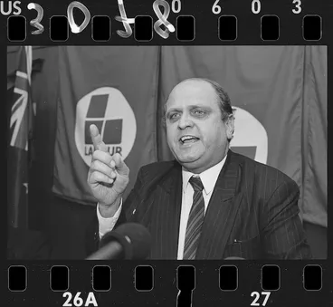 Image: Mike Moore speaking at a Miramar electorate meeting - Photograph taken by Mark Round