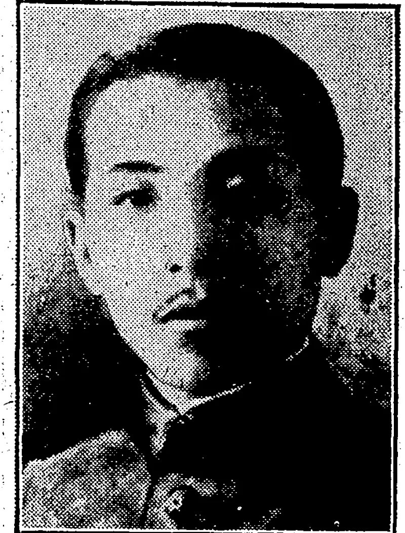 Sport and General^' Photo. GHANGHSUEHLIANG, who is to negotiate with the Japanese commander to „ localise t the Shan. .'■■"■ haikuan outbreak. ■ (Evening Post, 06 January 1933)