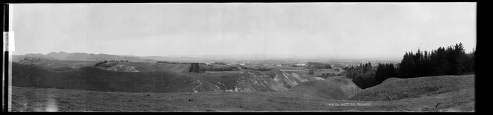 Distant View `Woodford House' Havelock North