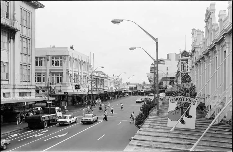 Shops on Karangahape Road, Auckland Central, 1990