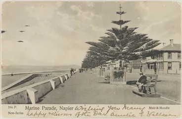 Image: Marine Parade, Napier
