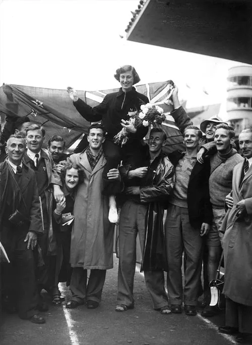 Yvette Williams at Helsinki, 1952