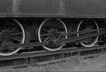 Image: Photograph of locomotive WW 491