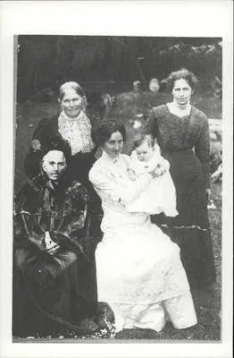 Five generations: Russek, Remiger, Schollum and Hamilton and baby.