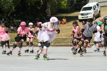 Image: NZ first outdoor Roller Derby Bout