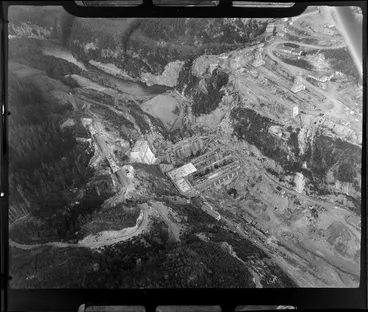 Image: Maraetai hydro-electric power station, Mangakino, Taupo District