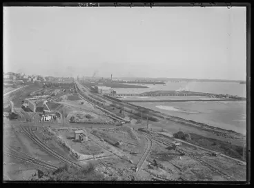 Image: Auckland waterfront from Campbells Point, Parnell, 1926