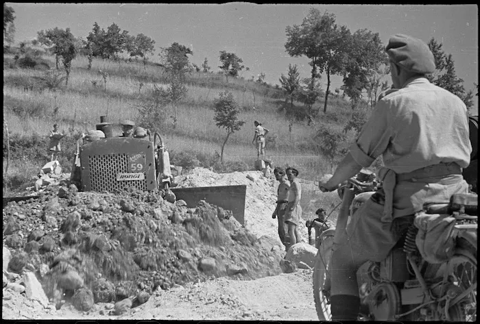 New Zealand Divisional engineers rebuild bridges between Sora and Avezzano, Italy, World War II - Photograph taken by George Kaye