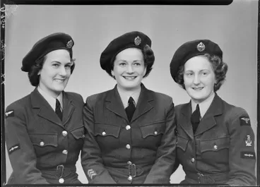 Image: Women's Auxiliary Air Force (WAAF) during WWII