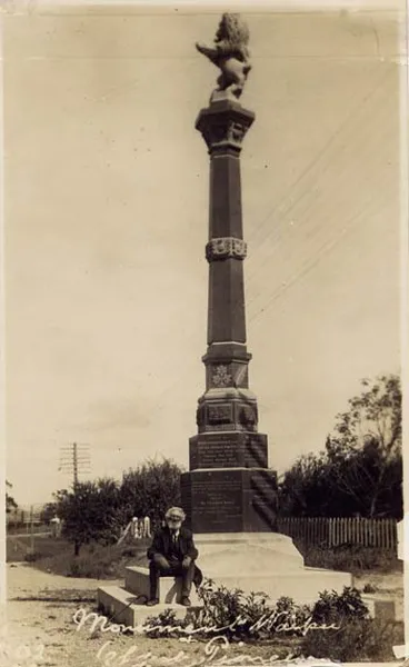 Waipū’s memorial to its Scottish pioneers Image: Waipū’s memorial to its Scottish pioneers