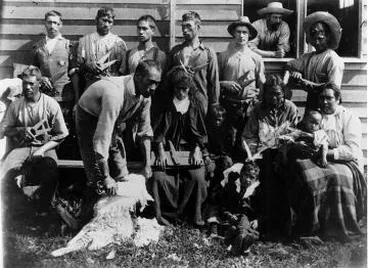 Image: Maori shearers, Eparaima Station : Photograph