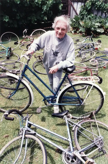 Image: English Learning and Social Group; Maureen Wilson with second-hand bikes for migrant families.