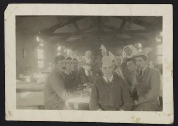 Image: Christmas celebrations in hospital in Rouen, France