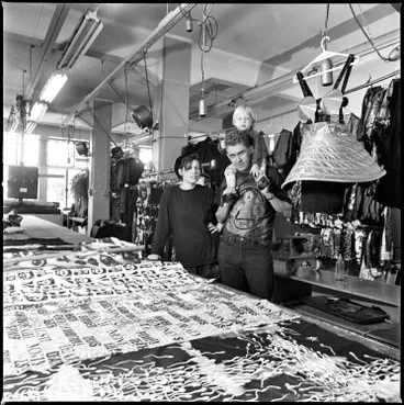 Image: Mike, Sabrina and Broxson Brookfield, 1990