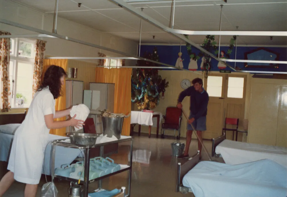 Silverstream Hospital; Cleaning a Ward; 1988