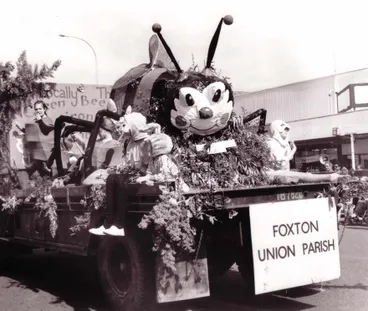 Image: Spring Fling Parade Float - Foxton Union Parish, 1980's-90's