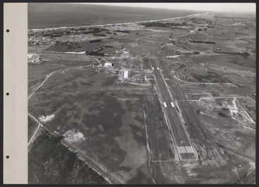 Image: Tauranga Airport Runway