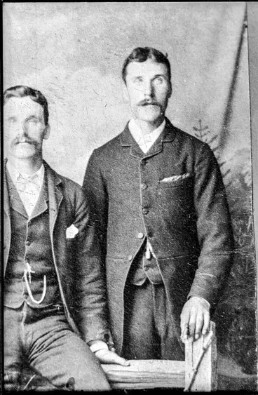 Image: Leslie group, 1912