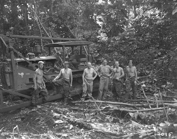 2nd NZEF IP Engineers of 3 NZ Div constructing a road on Nissan Island, Papua New Guinea