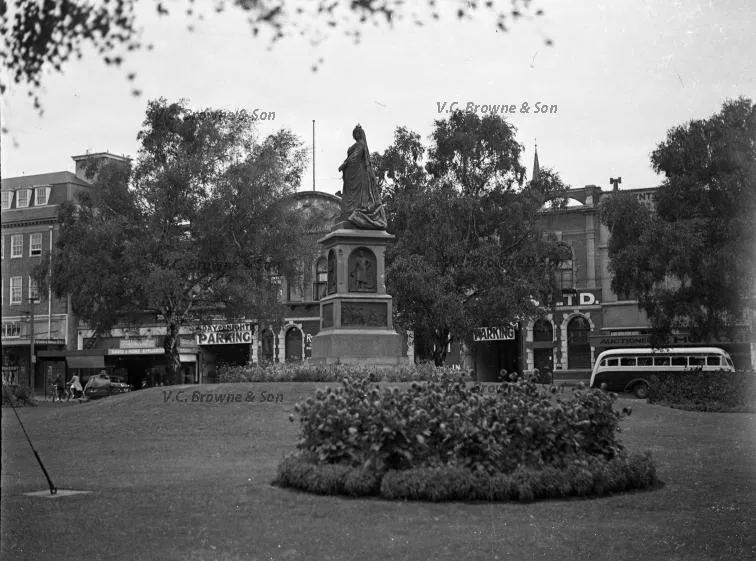 Victoria Square - Christchurch (PB2419/9)
