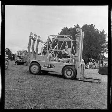 Image: Lees forklift