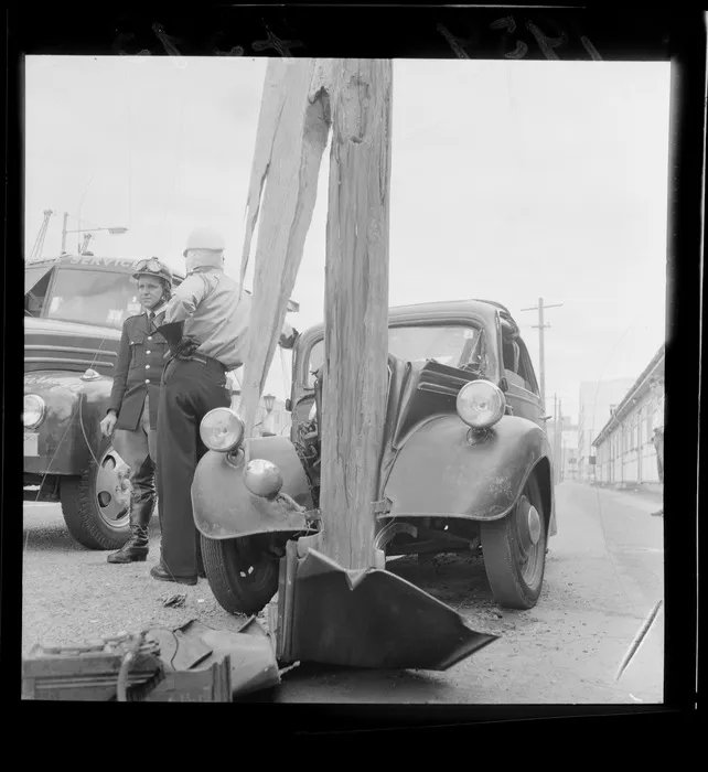 Car accident on Aotea Quay, Wellington, attended by unidentified traffic police officer