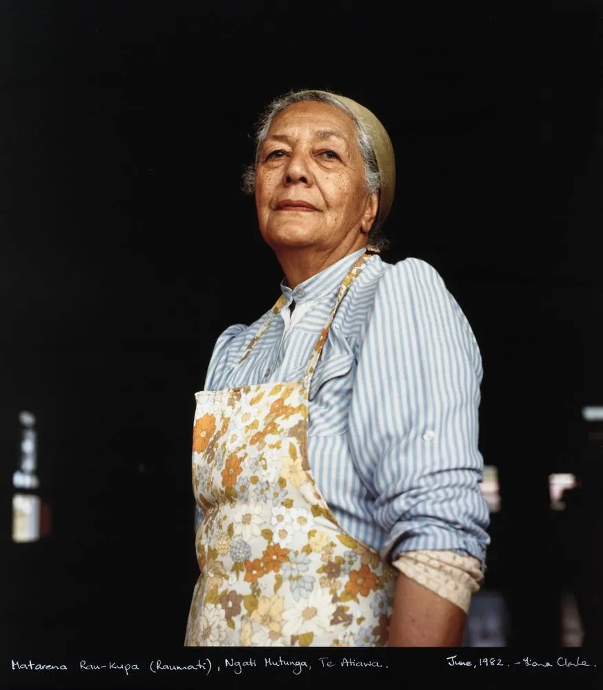 Matarena Rau-Kupa (Raumati), Ngāti Mutunga, Te Ātiawa. From the portfolio: Ngā Whaea o te Moana - Taranaki, 1982.