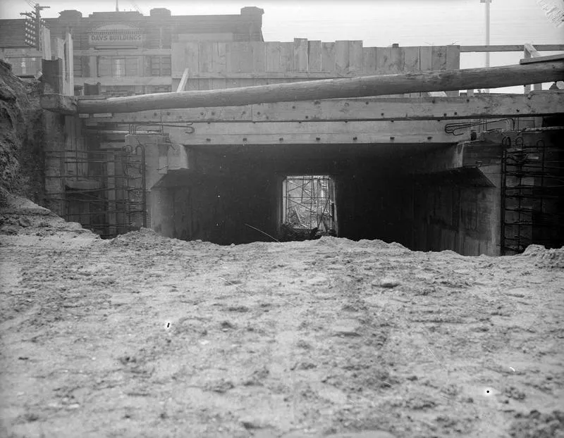 Railway tunnel beneath Victoria Street
