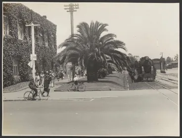 Image: Hamilton Railway Station. From the album: Summers album
