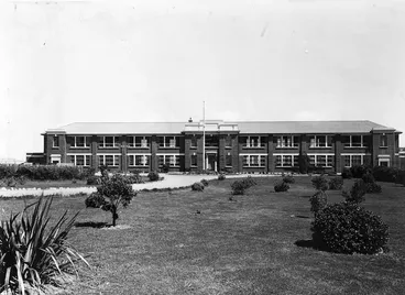 Image: Rongotai College building