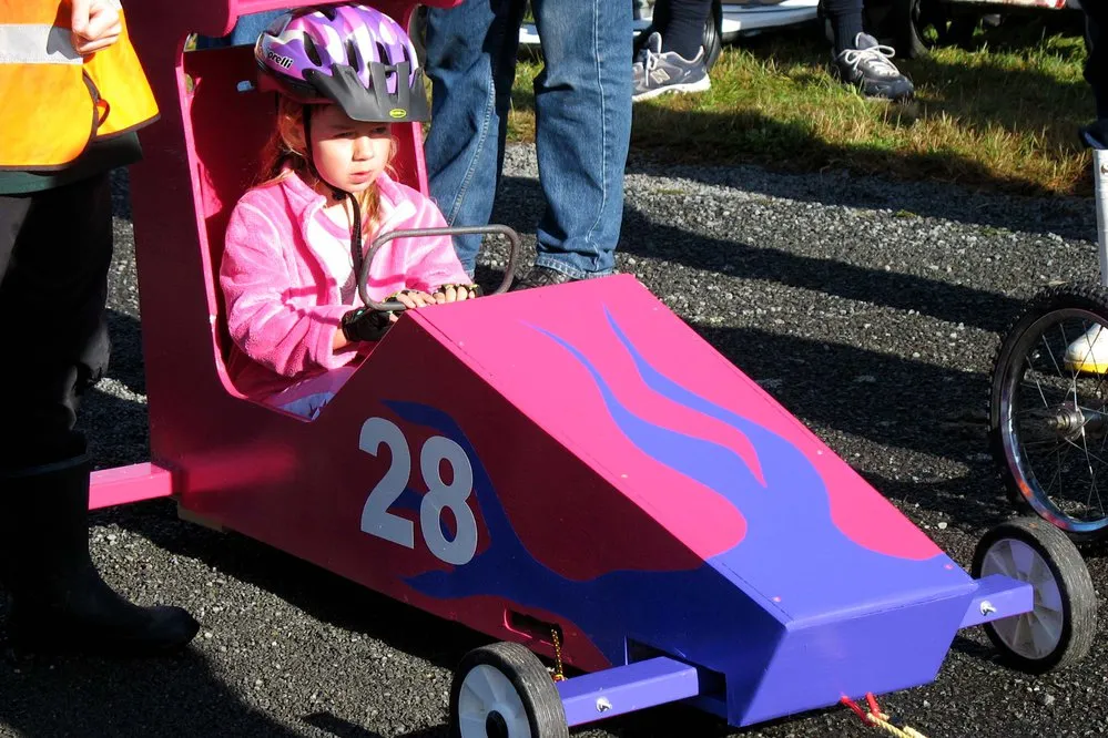 Trolley Derby 2006: Georgia Butcher