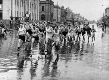 Image: Round the Bridges 1947