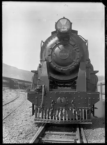 Image: Front view of "K" 900 steam locomotive (4-8-4 type) at Hutt Railway Workshops, 1932
