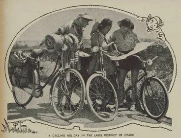 A cycling holiday in the lakes district of Otago Image: A cycling holiday in the lakes district of Otago